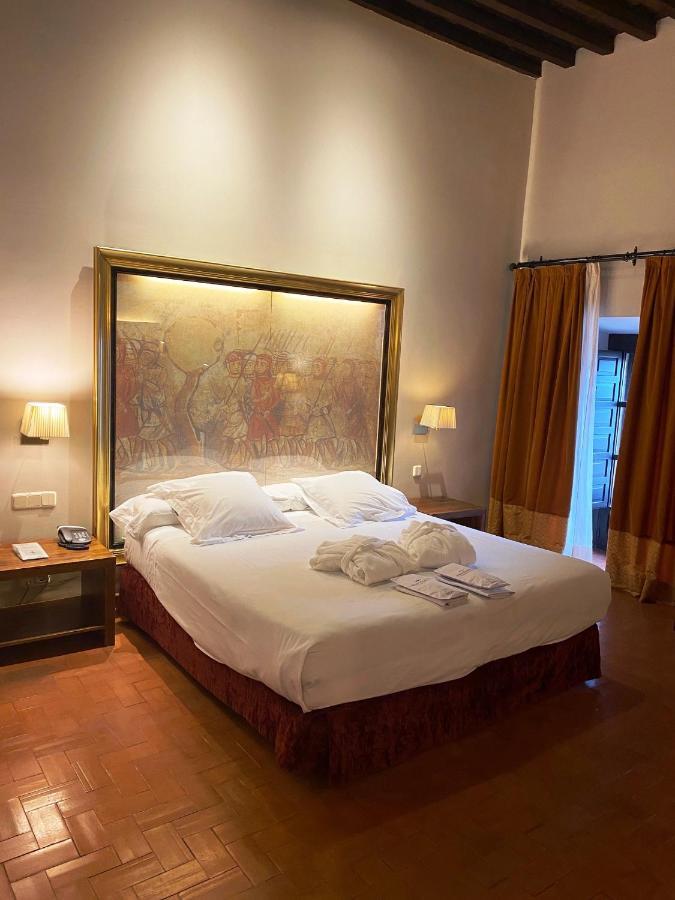 Parador De Trujillo Kültér fotó
